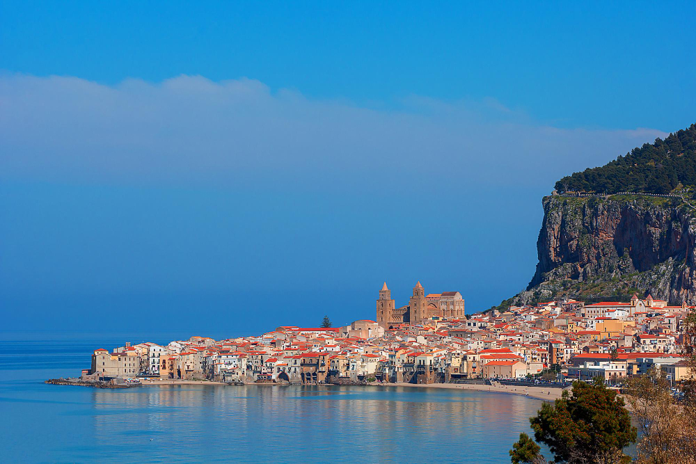 Gratteri e la Grotta Grattara leggende, pietra e panorami sopra Cefalù